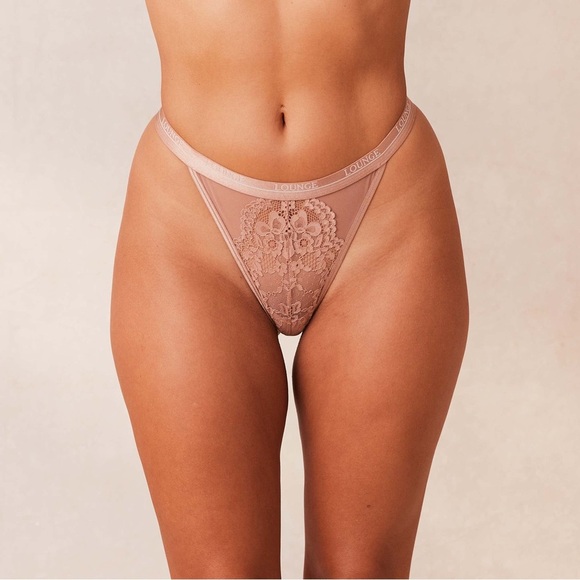 LOUNGE Blossom balcony Thong set in Dusty rose - Picture 1 of 11